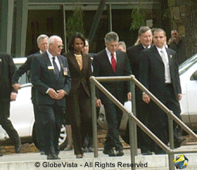 Condoleezza Rice and Stephen Smith arrive at the War Memorial